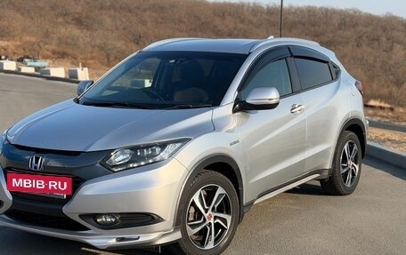 Honda Vezel, 2014 год, 1 050 000 рублей, 4 фотография