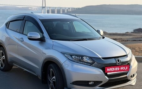 Honda Vezel, 2014 год, 1 050 000 рублей, 8 фотография