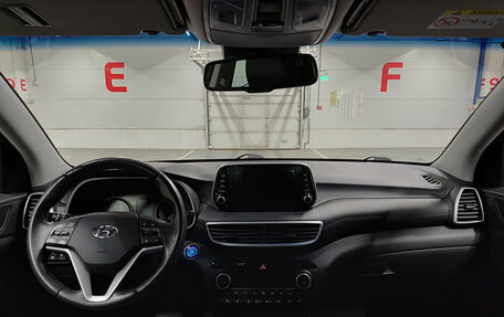 Hyundai Tucson III, 2019 год, 2 550 000 рублей, 17 фотография