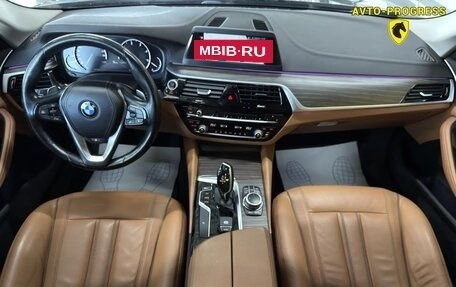 BMW 5 серия, 2019 год, 3 700 000 рублей, 10 фотография