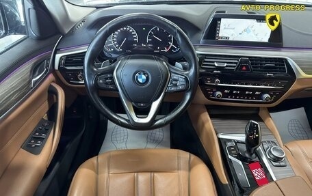 BMW 5 серия, 2019 год, 3 700 000 рублей, 11 фотография