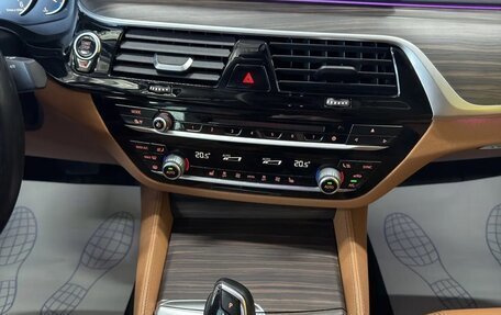 BMW 5 серия, 2019 год, 3 700 000 рублей, 12 фотография