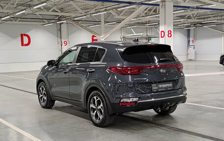 KIA Sportage IV рестайлинг, 2020 год, 2 430 000 рублей, 8 фотография