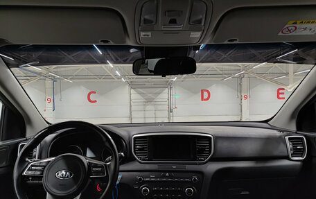 KIA Sportage IV рестайлинг, 2020 год, 2 430 000 рублей, 17 фотография