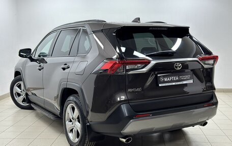 Toyota RAV4, 2021 год, 2 768 000 рублей, 4 фотография