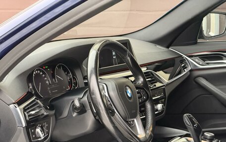 BMW 5 серия, 2019 год, 3 100 000 рублей, 10 фотография