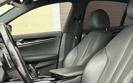 BMW 5 серия, 2019 год, 3 100 000 рублей, 11 фотография