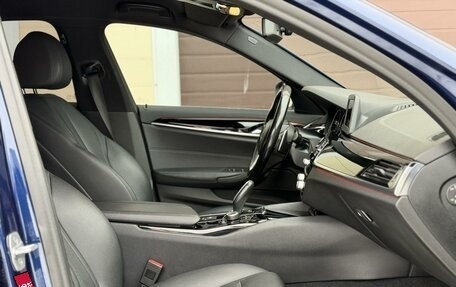 BMW 5 серия, 2019 год, 3 100 000 рублей, 13 фотография