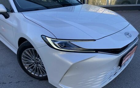 Toyota Camry, 2024 год, 4 200 000 рублей, 4 фотография