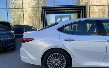 Toyota Camry, 2024 год, 4 200 000 рублей, 8 фотография