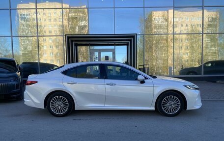 Toyota Camry, 2024 год, 4 200 000 рублей, 7 фотография