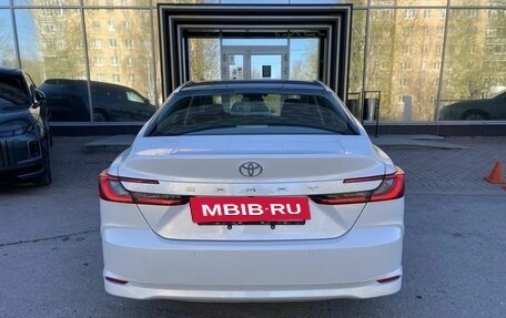 Toyota Camry, 2024 год, 4 200 000 рублей, 11 фотография