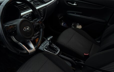 KIA Rio IV, 2017 год, 1 000 000 рублей, 10 фотография
