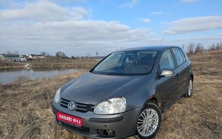 Volkswagen Golf V, 2006 год, 390 000 рублей, 1 фотография