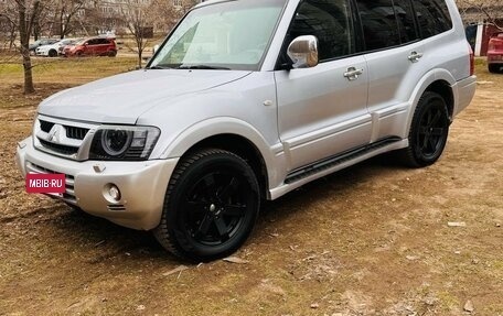 Mitsubishi Pajero III рестайлинг, 2004 год, 950 000 рублей, 9 фотография