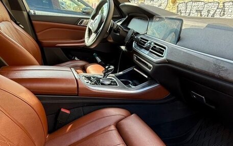 BMW X5, 2019 год, 5 800 000 рублей, 13 фотография