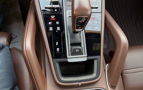 Porsche Cayenne III, 2020 год, 9 000 000 рублей, 16 фотография