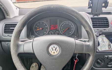 Volkswagen Golf V, 2006 год, 390 000 рублей, 23 фотография