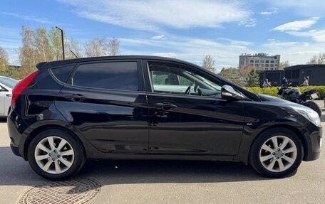 Hyundai Solaris II рестайлинг, 2015 год, 1 140 000 рублей, 6 фотография