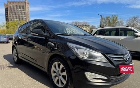 Hyundai Solaris II рестайлинг, 2015 год, 1 140 000 рублей, 7 фотография