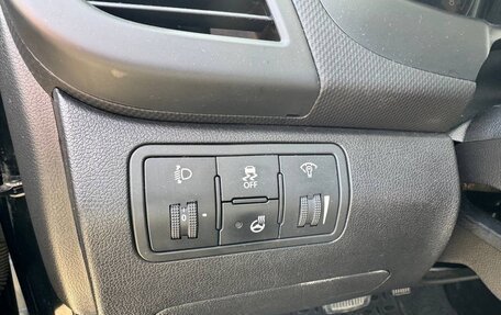 Hyundai Solaris II рестайлинг, 2015 год, 1 140 000 рублей, 15 фотография