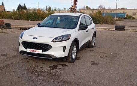 Ford Escape, 2019 год, 1 700 000 рублей, 2 фотография