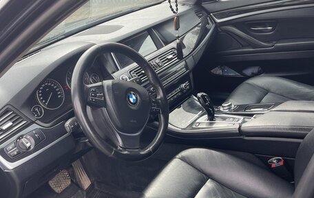BMW 5 серия, 2010 год, 1 590 000 рублей, 7 фотография