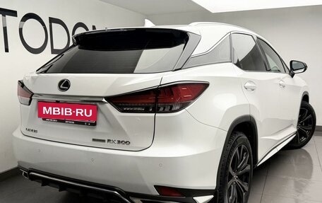 Lexus RX IV рестайлинг, 2021 год, 5 524 000 рублей, 4 фотография