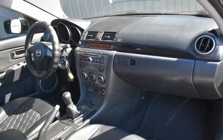 Mazda 3, 2007 год, 609 999 рублей, 18 фотография