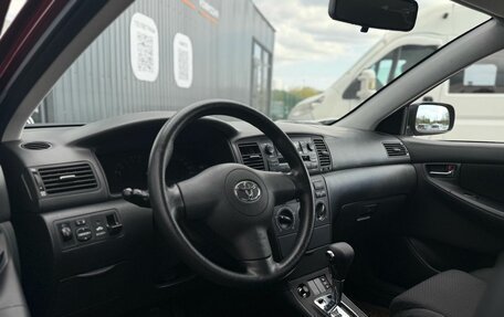 Toyota Corolla, 2005 год, 750 000 рублей, 10 фотография