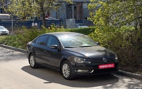 Volkswagen Passat B7, 2011 год, 950 000 рублей, 1 фотография