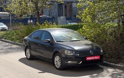 Volkswagen Passat B7, 2011 год, 950 000 рублей, 1 фотография
