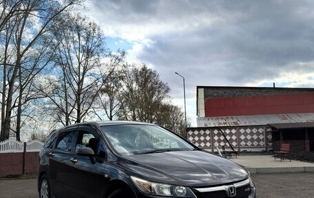 Honda Stream II, 2008 год, 670 000 рублей, 1 фотография