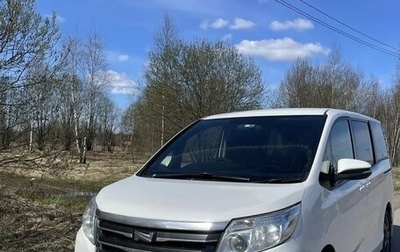 Toyota Noah III, 2015 год, 1 640 000 рублей, 1 фотография