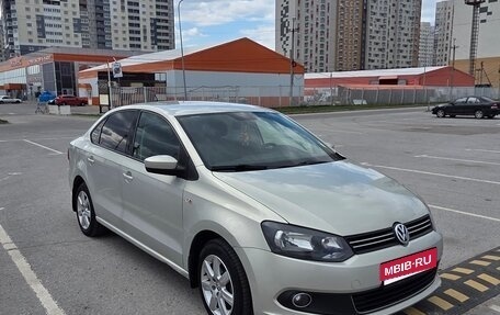 Volkswagen Polo VI (EU Market), 2011 год, 685 000 рублей, 1 фотография
