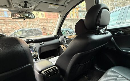 Mercedes-Benz C-Класс, 2005 год, 850 000 рублей, 20 фотография