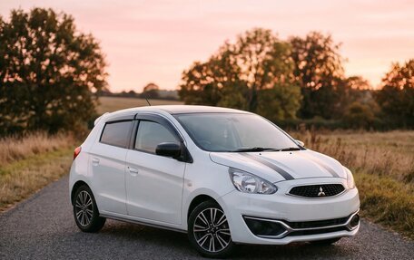 Mitsubishi Mirage VI рестайлинг, 2016 год, 770 000 рублей, 2 фотография