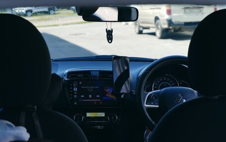 Mitsubishi Mirage VI рестайлинг, 2016 год, 770 000 рублей, 11 фотография