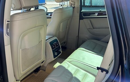 Volkswagen Touareg III, 2013 год, 2 950 000 рублей, 7 фотография