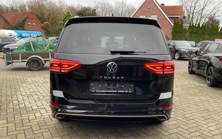 Volkswagen Touran III, 2025 год, 5 123 600 рублей, 5 фотография