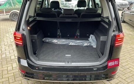 Volkswagen Touran III, 2025 год, 5 123 600 рублей, 10 фотография