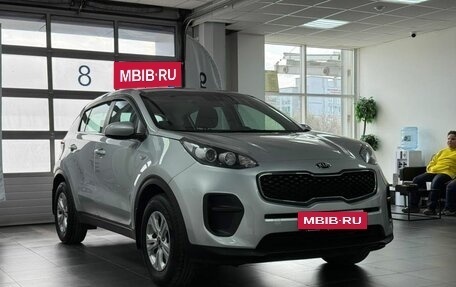 KIA Sportage IV рестайлинг, 2017 год, 1 850 000 рублей, 3 фотография