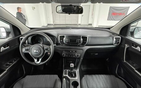 KIA Sportage IV рестайлинг, 2017 год, 1 850 000 рублей, 8 фотография