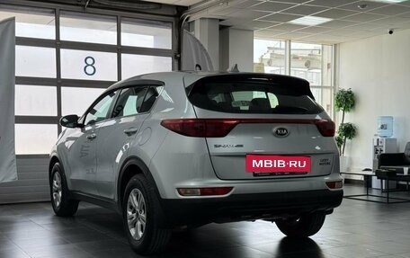 KIA Sportage IV рестайлинг, 2017 год, 1 850 000 рублей, 6 фотография