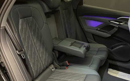 Audi Q5, 2025 год, 6 350 000 рублей, 26 фотография