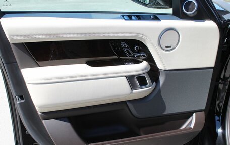 Land Rover Range Rover IV рестайлинг, 2019 год, 7 950 000 рублей, 10 фотография