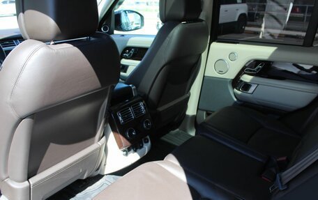 Land Rover Range Rover IV рестайлинг, 2019 год, 7 950 000 рублей, 13 фотография