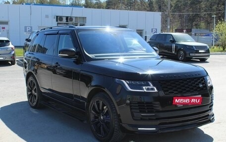 Land Rover Range Rover IV рестайлинг, 2019 год, 7 950 000 рублей, 3 фотография