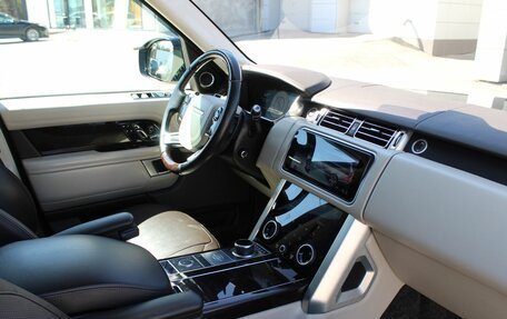 Land Rover Range Rover IV рестайлинг, 2019 год, 7 950 000 рублей, 30 фотография