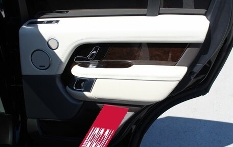 Land Rover Range Rover IV рестайлинг, 2019 год, 7 950 000 рублей, 26 фотография